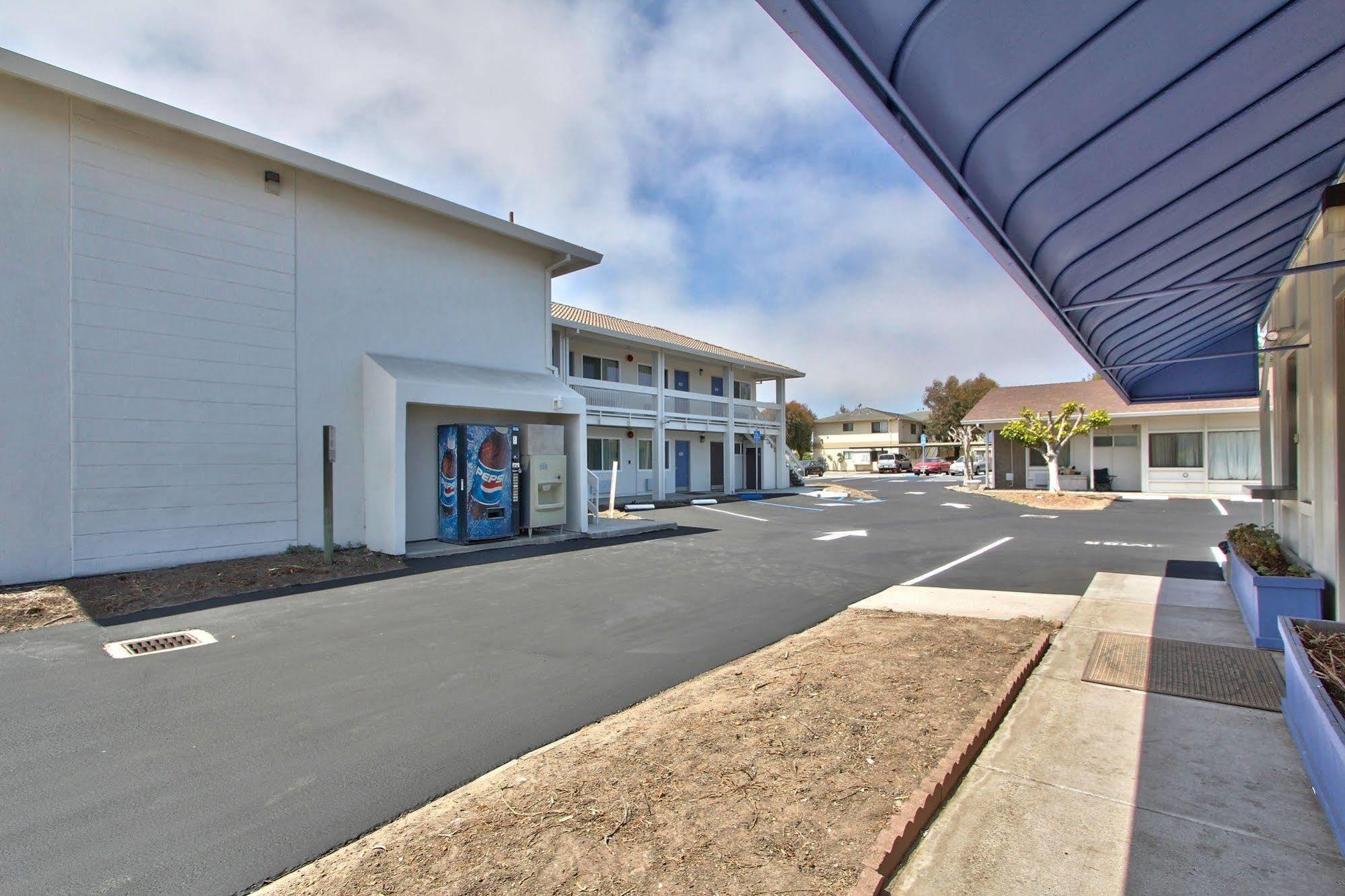 Coastal Valley Inn - Monterey Castroville Exterior foto